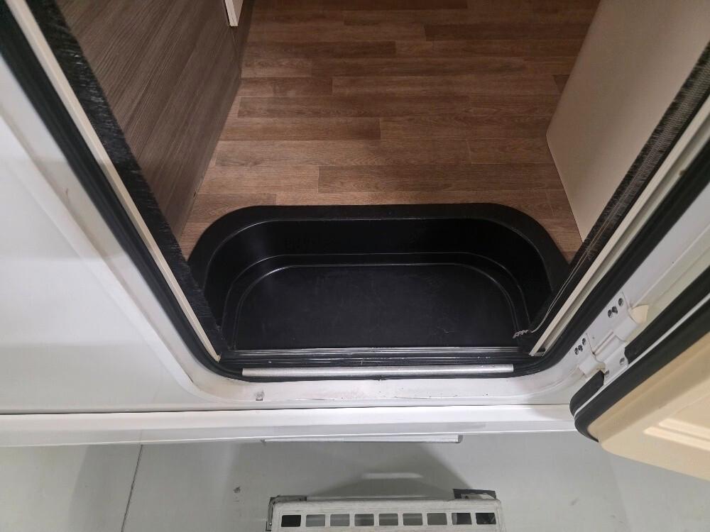 CAMPER RIMOR KATAMARANO SOUND