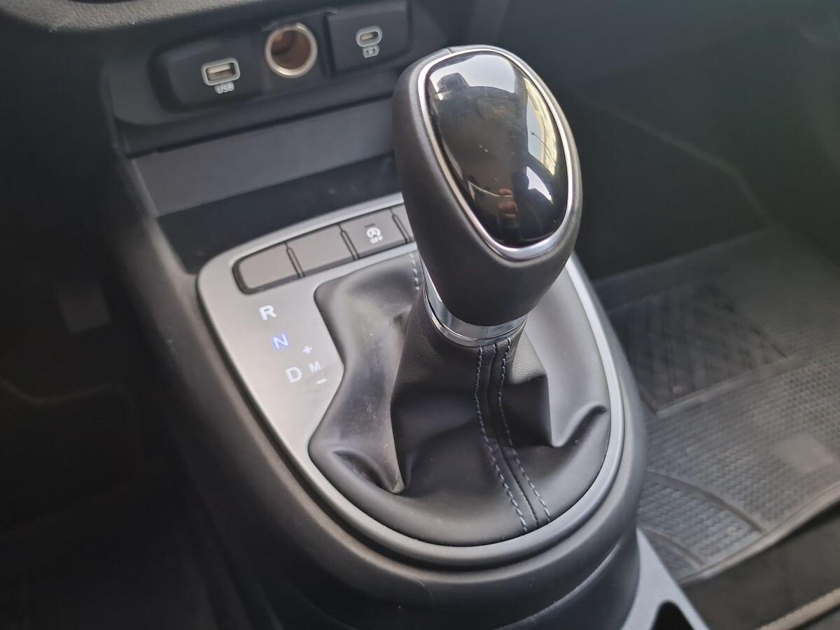 HYUNDAI I10 1.0 C/A CONNECTLINE