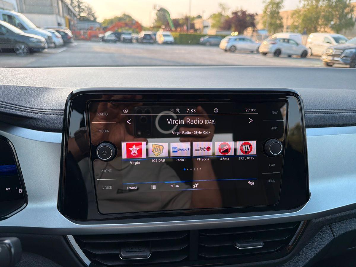 VOLKSWAGEN T-Roc 2022 - T-Roc 1.5 tsi Life