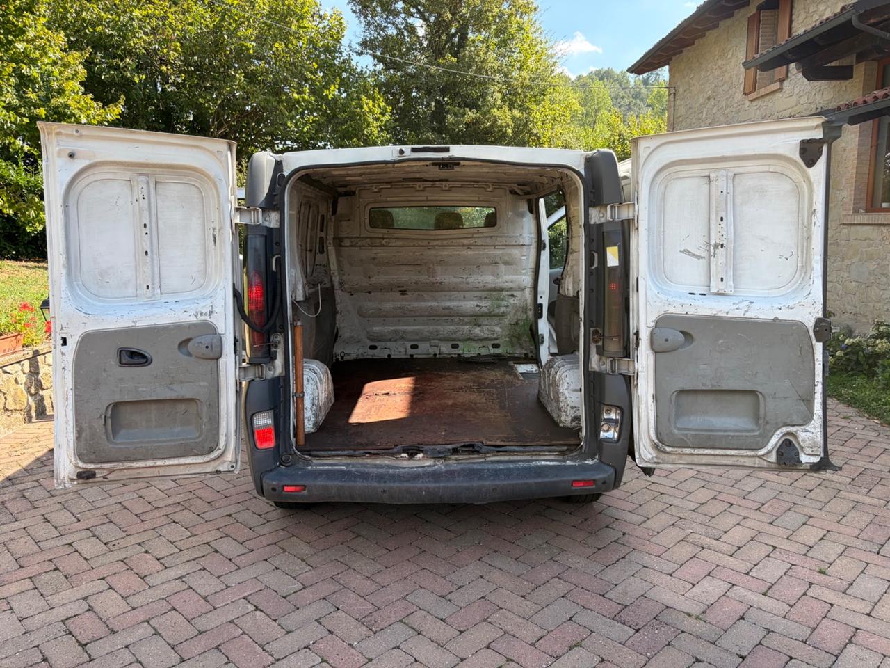 Renault Trafic T27 1.9 dCi/100PC-TN Furg.Confort