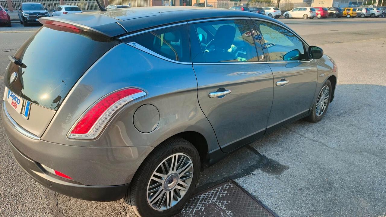 Lancia Delta 1.4 T-Jet 120 CV Oro