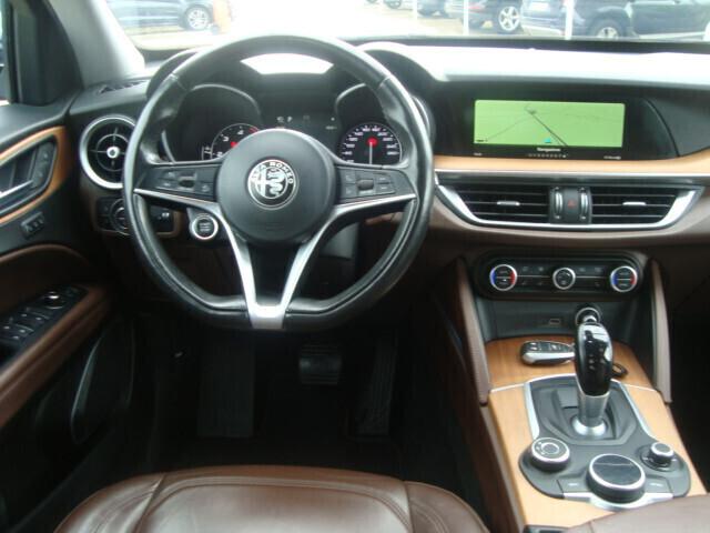 Alfa Romeo Stelvio 2.2 Turbodiesel 210 CV AT8 Q4 Executive