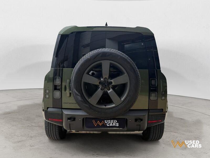 Land Rover Defender D200 AWD Auto 110 X-Dynamic SE