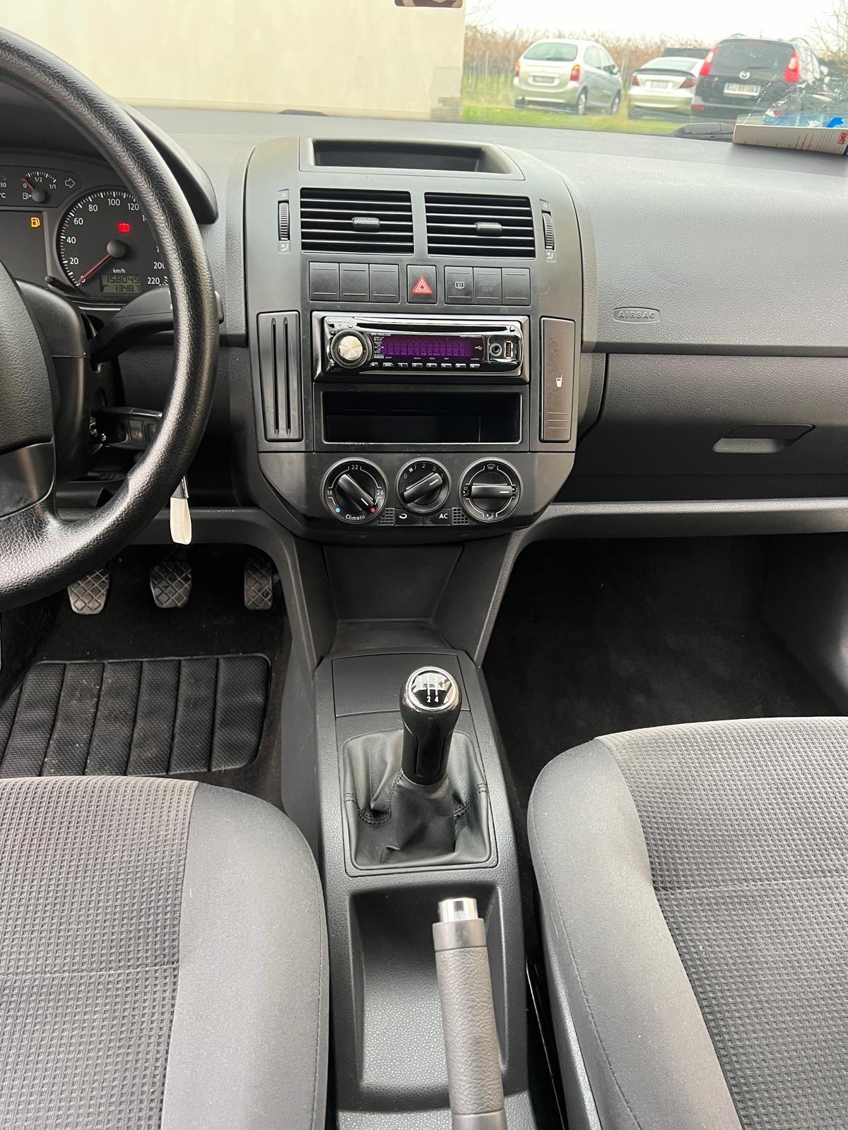 Volkswagen Polo 1.4/80CV 16V 5p. Comfort. BiFuel G