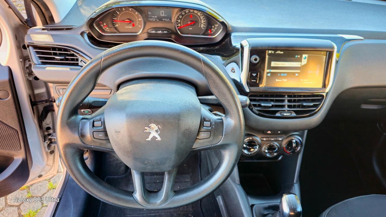 Peugeot 208 full optional Metano garantita 12 mesi