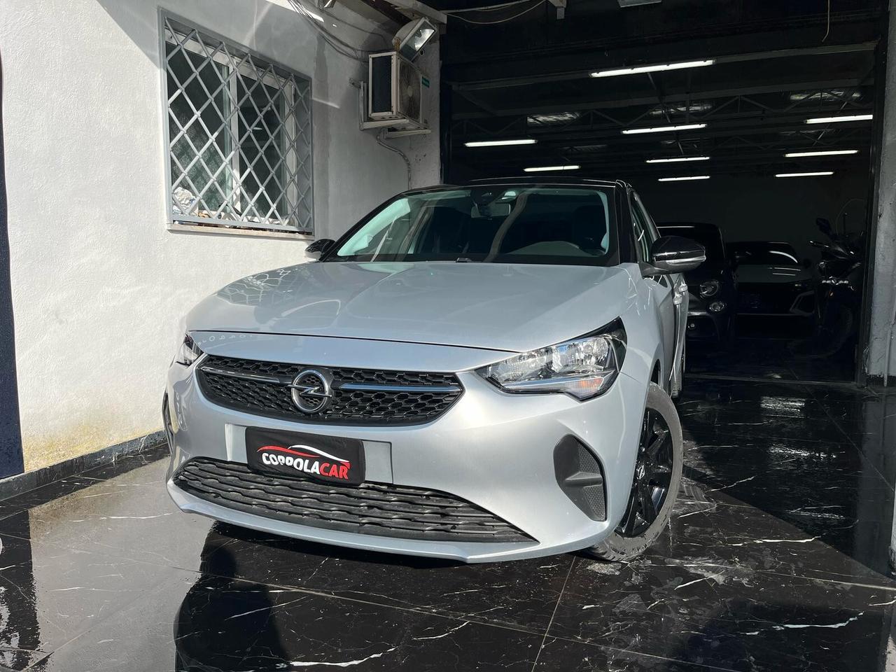 Opel Corsa 1.2 Design & Tech