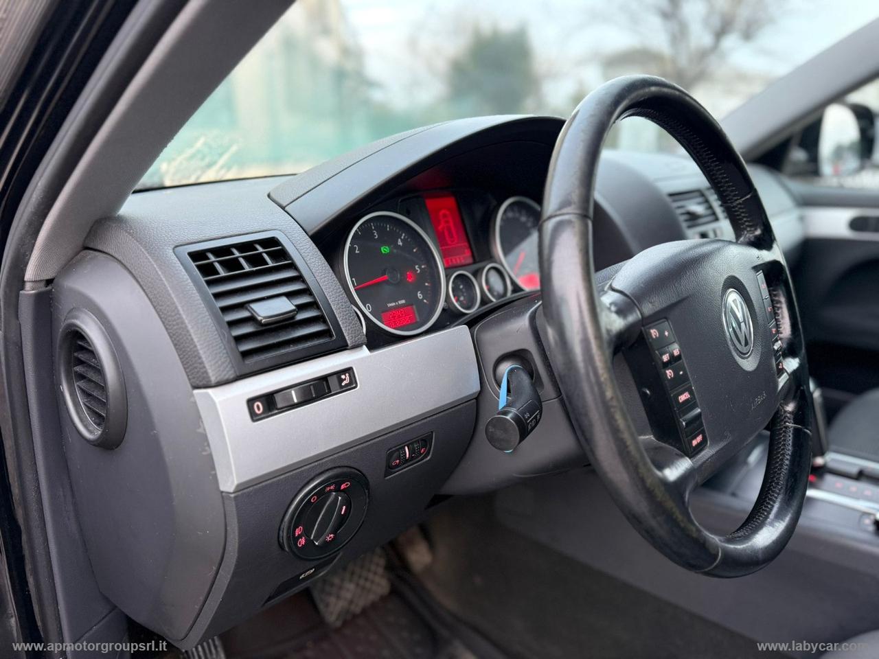 VOLKSWAGEN Touareg 2.5 R5 TDI DPF tiptronic Exclusive