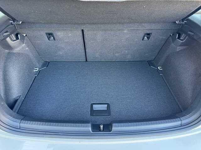 Volkswagen Polo 6ª serie 1.0TSI 95CV Life - NEOPATENTATI -