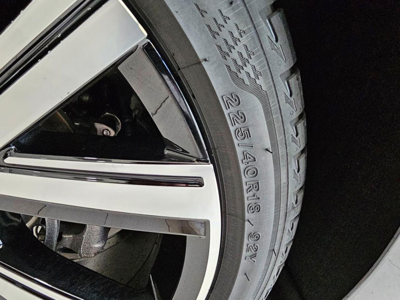 Volkswagen Golf R-Line Tetto Navi Camera C.18" RLine R Line Led