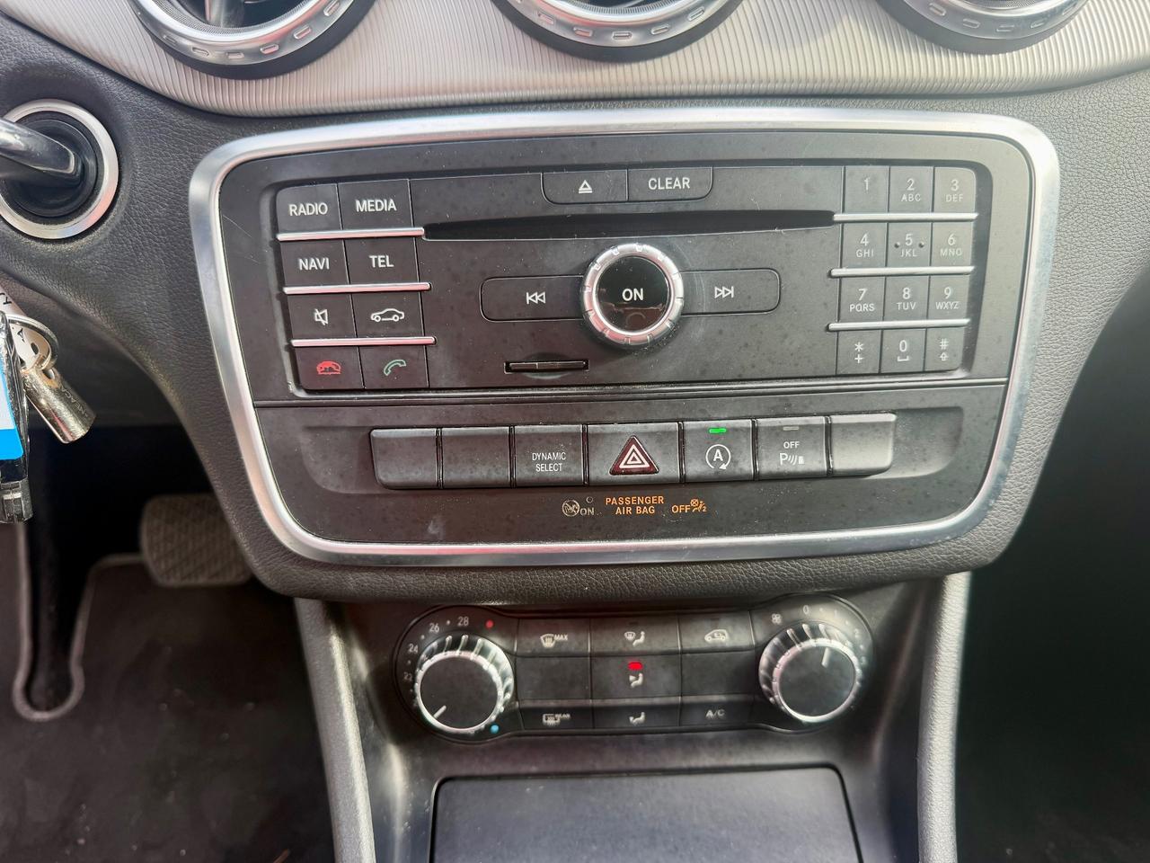 Mercedes GLA180d 197.000km 2016 euro6 neopatentati
