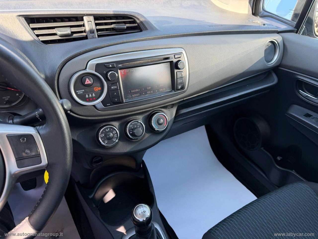 TOYOTA Yaris 1.0 5p. Lounge SOLI 138.000 KM !!!