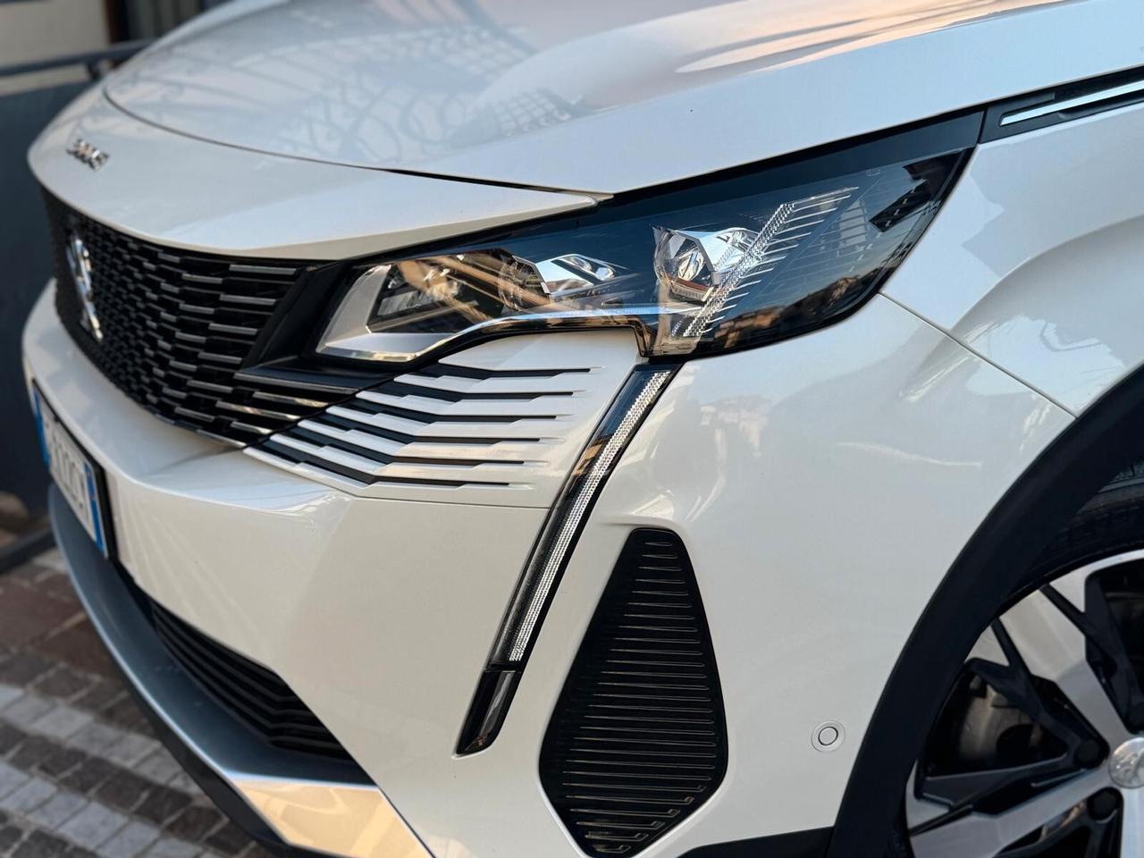 Peugeot 3008 BHDI 130 EAT8 GT Pack TETTO FOCAL FULL