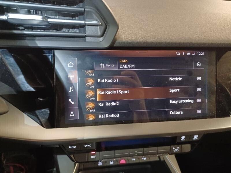 A3 Sportback Advanced 1.5 35 Electric/TFSI Cylinder on demand 110kW
