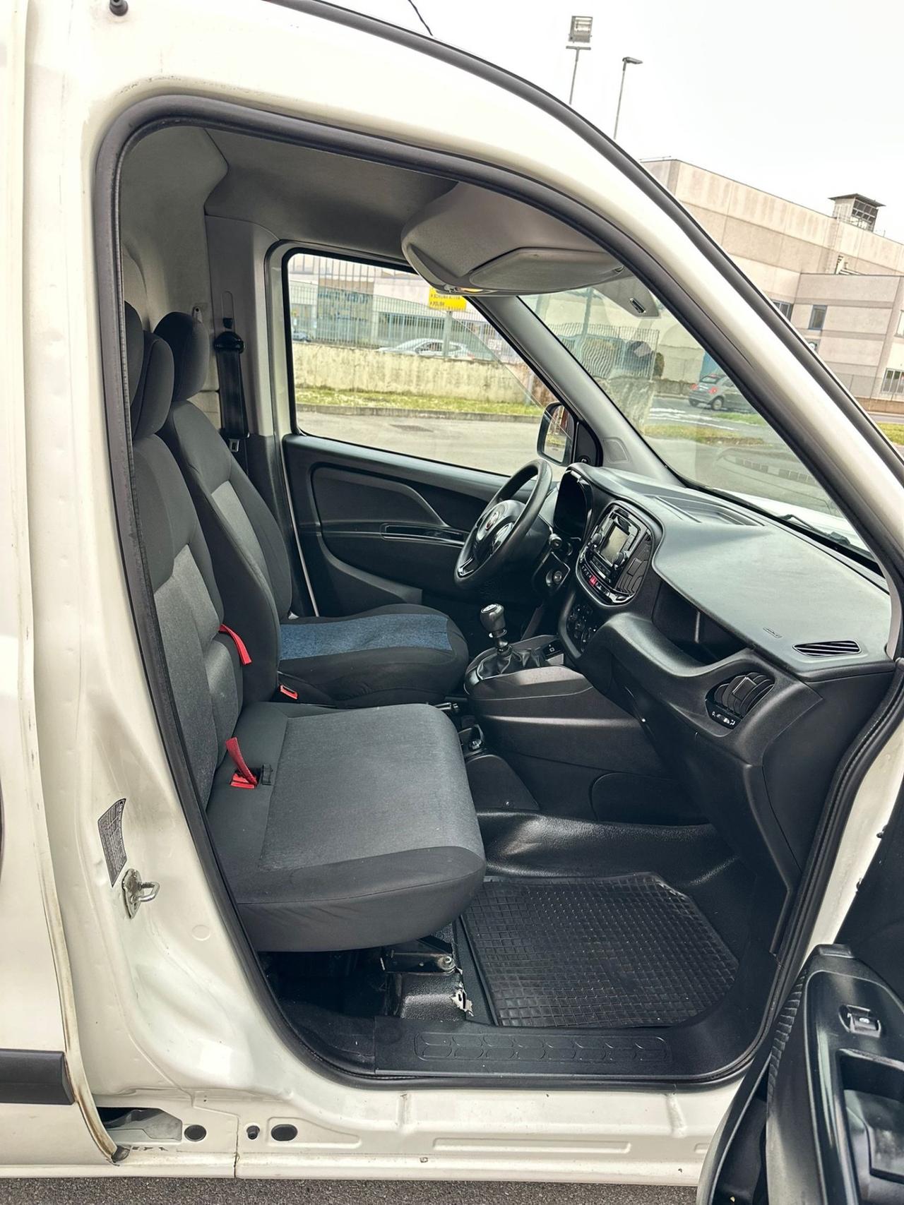 Fiat doblo 3 posti euro 6 B