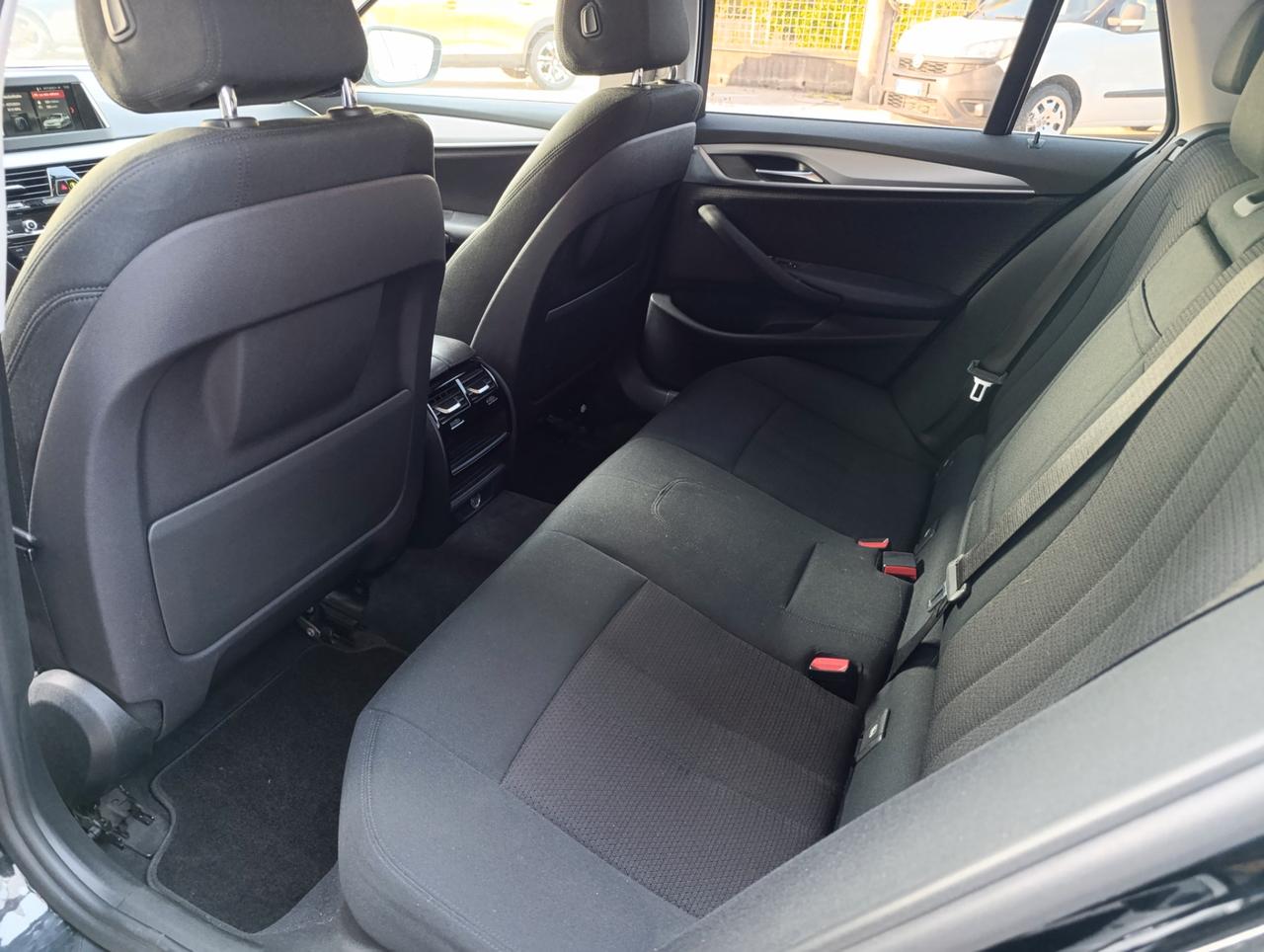 BMW 520 d Touring Business auto