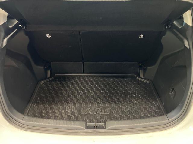 TOYOTA Yaris 1.5 Hybrid 5 porte Active