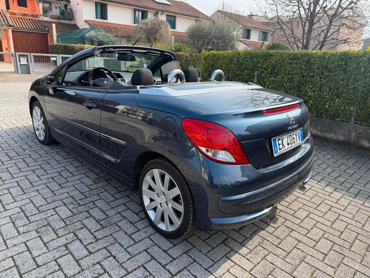 Peugeot 207 1.6 VTi 120CV CC Allure