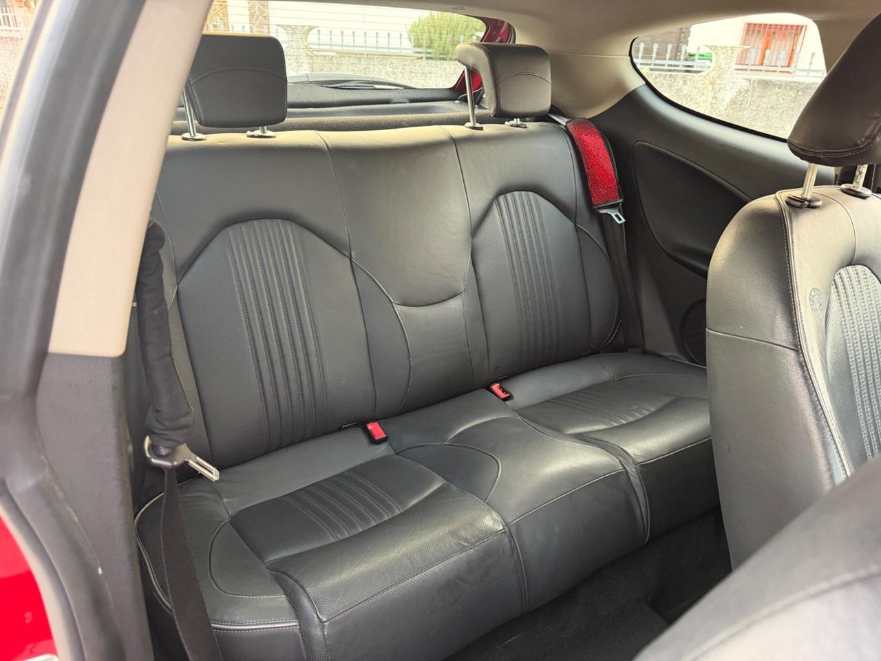 Alfa Romeo MiTo 1.4 78 CV Distinctive Sport Pack