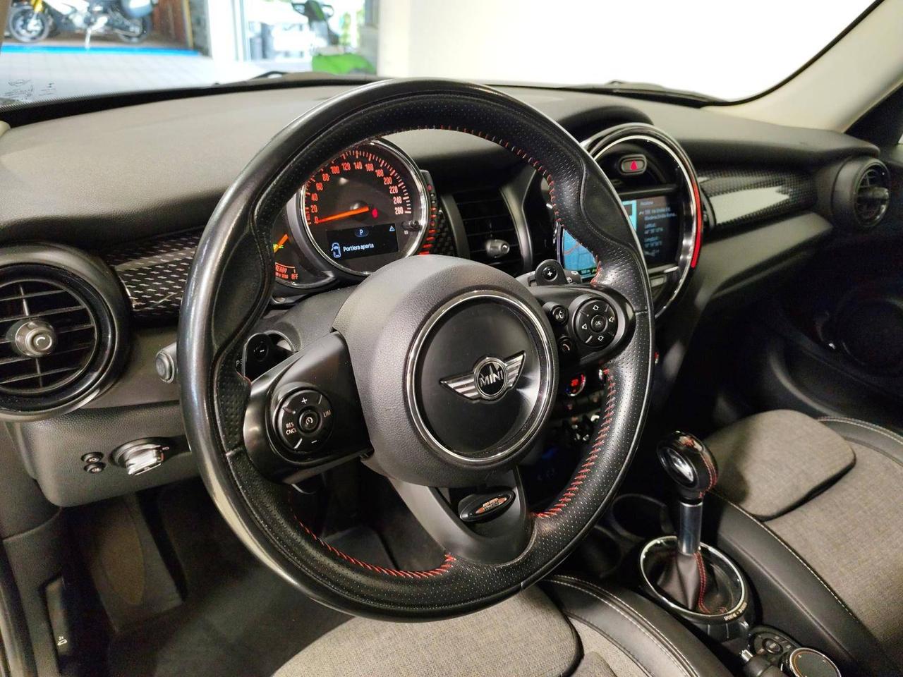 MINI Mini Cooper SD Hype 5 Porte