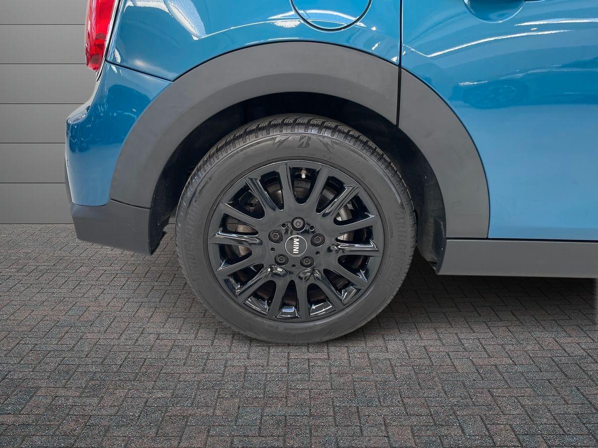 MINI Mini IV F55 2021 5p - Mini 5p 1.5 One Classic 75cv