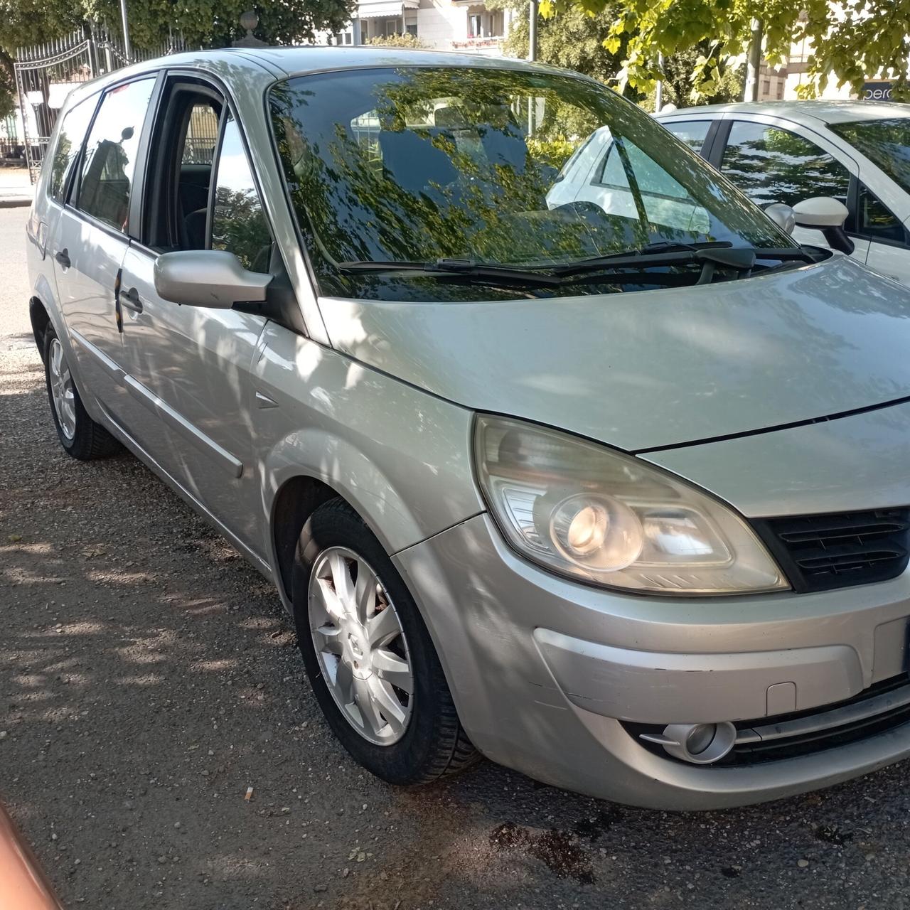 Renault Scenic Scénic 1.9 dCi/130CV Conquest