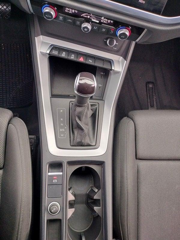 Audi Q3 Q3 SPB 35 TDI quattro S tronic S line edition