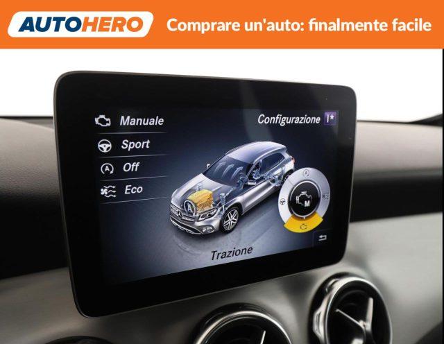 MERCEDES-BENZ GLA 200 d Automatic Premium