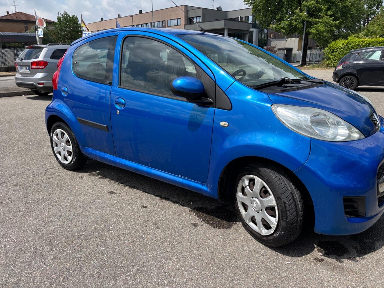 Peugeot 107 1.0 68CV 5p. Desir