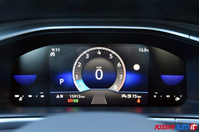 VOLKSWAGEN T-Roc 1.5 TSI 150 CV DSG LIFE + TECH PACK - I.Q DRIVE -