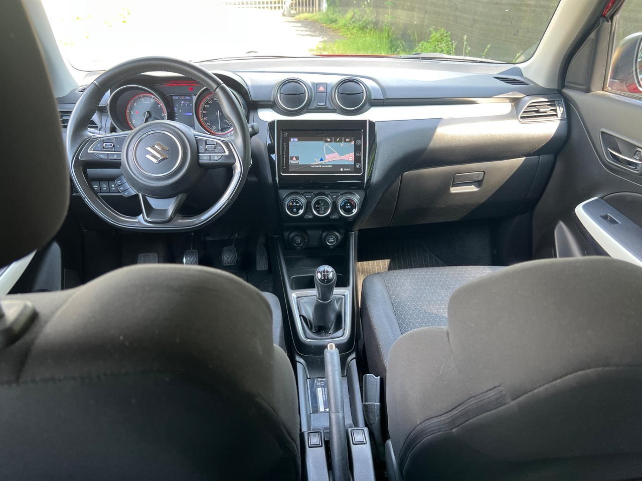 Suzuki Swift 1.2 Hybrid Top