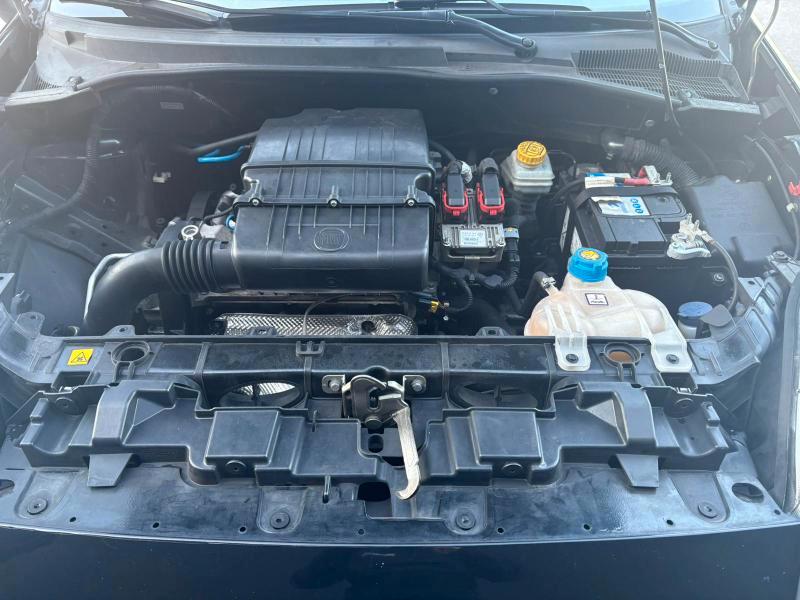 Fiat Grande Punto 5 Porte 1.2 BENZ 69 CV ADATTA NEOPATENTATI