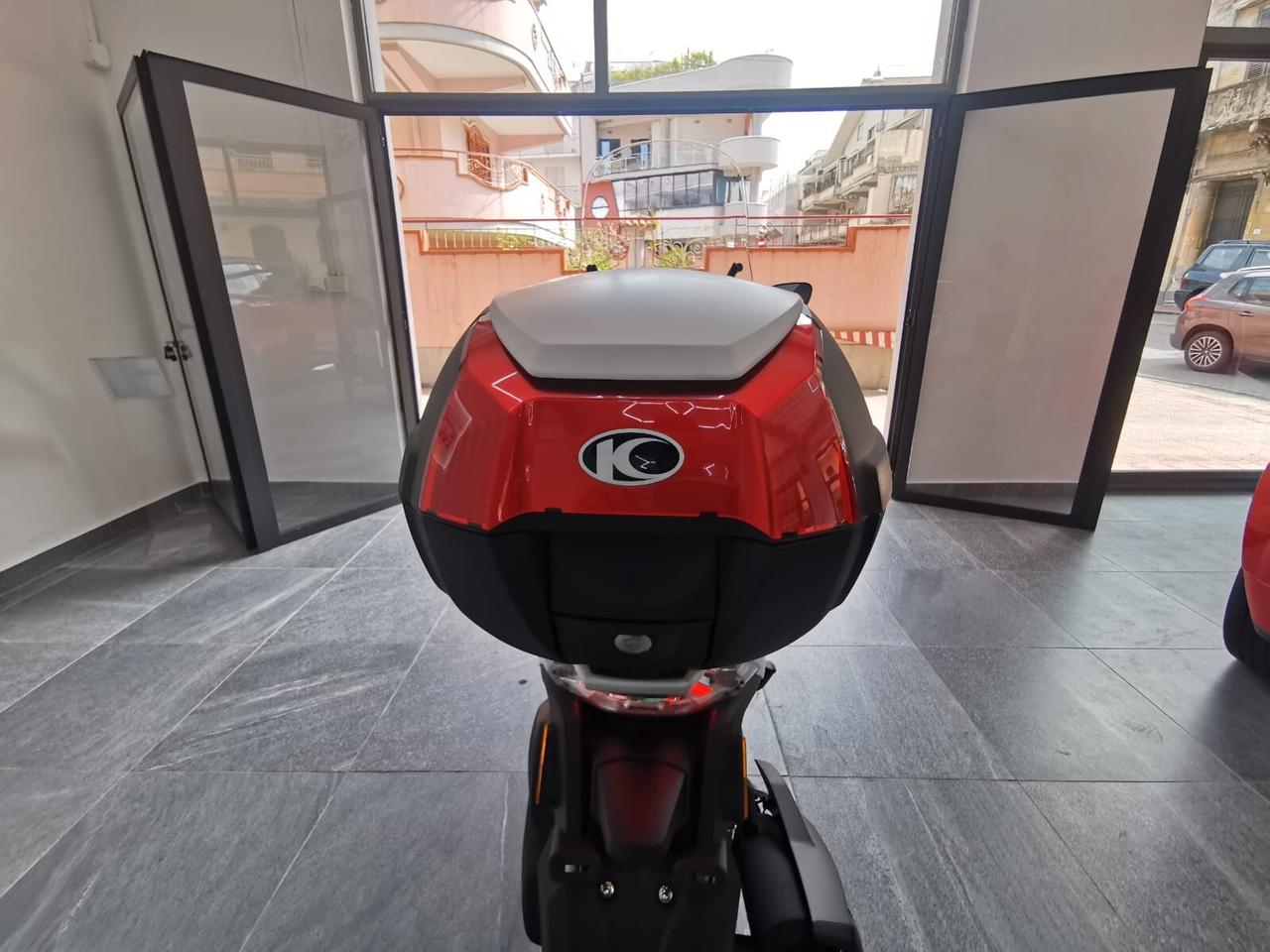 Kymco People S 125 S200