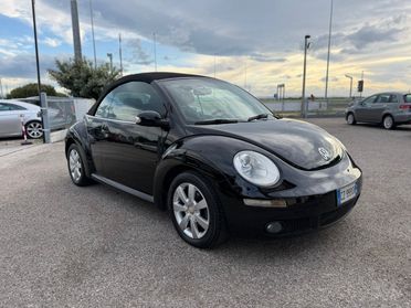 VOLKSWAGEN New Beetle 1.4 16V Cabrio