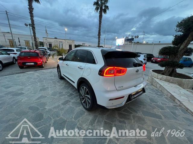 KIA Niro 1.6 GDi DCT HEV Style Autocarro