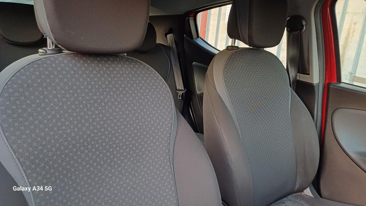 Lancia Ypsilon 1.3 MJT 95 CV 5 porte S&S Gold