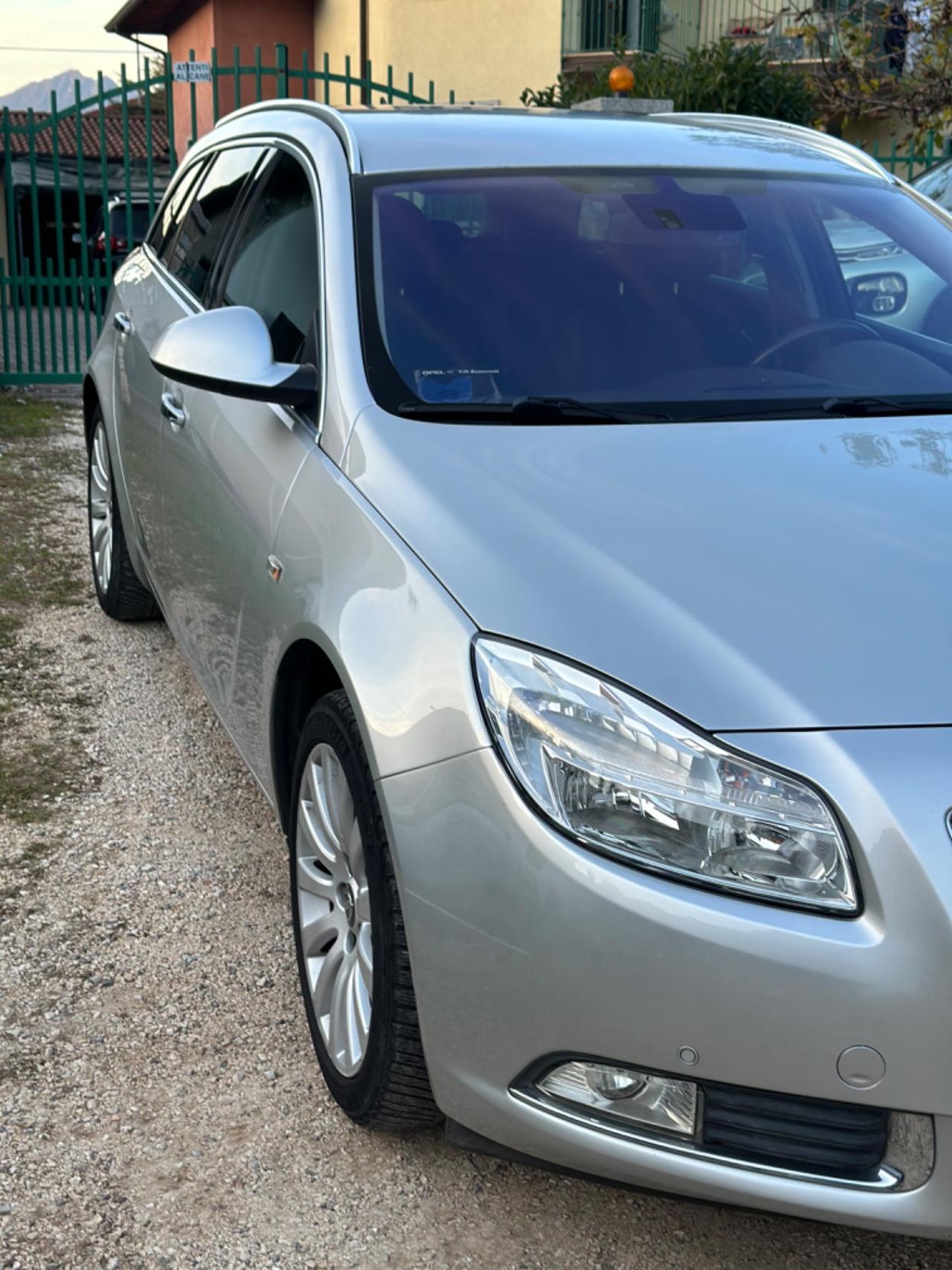 Opel INSIGNIA 2.0 CDTI SPORT TOURER COSMO KMCERT