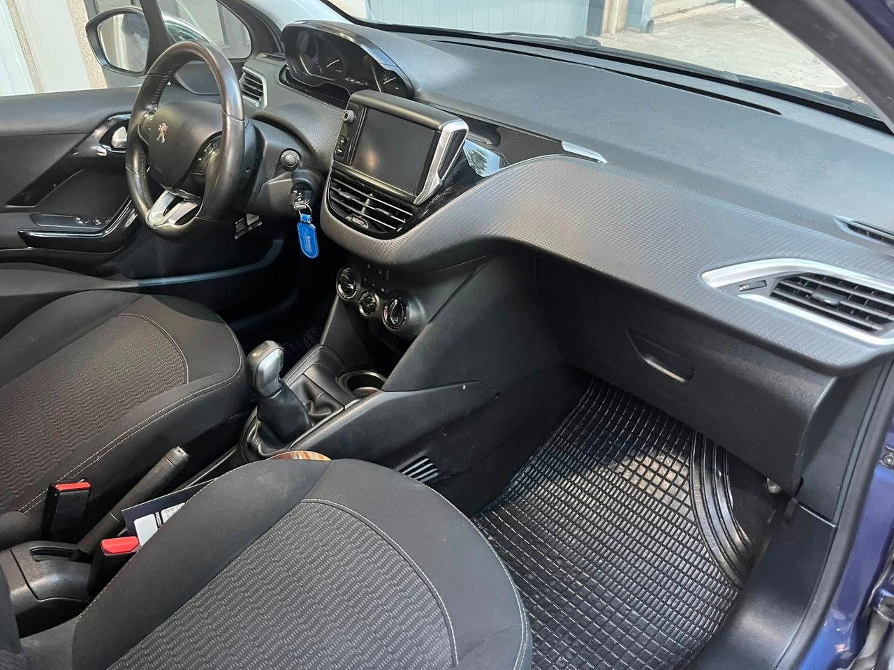 Peugeot 208 BlueHDi 75 5 porte Allure