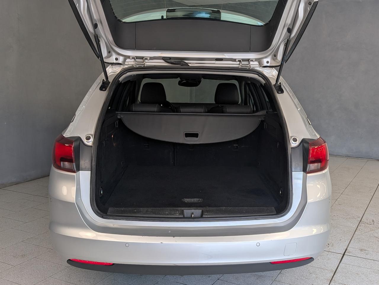 Opel 1.5 cdti 122cv AT9 Business Elegance