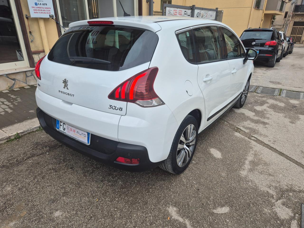 PEUGEOT 3008 1.6 HDI 120 CV ANNO 2017 LED NAVI KMCERT