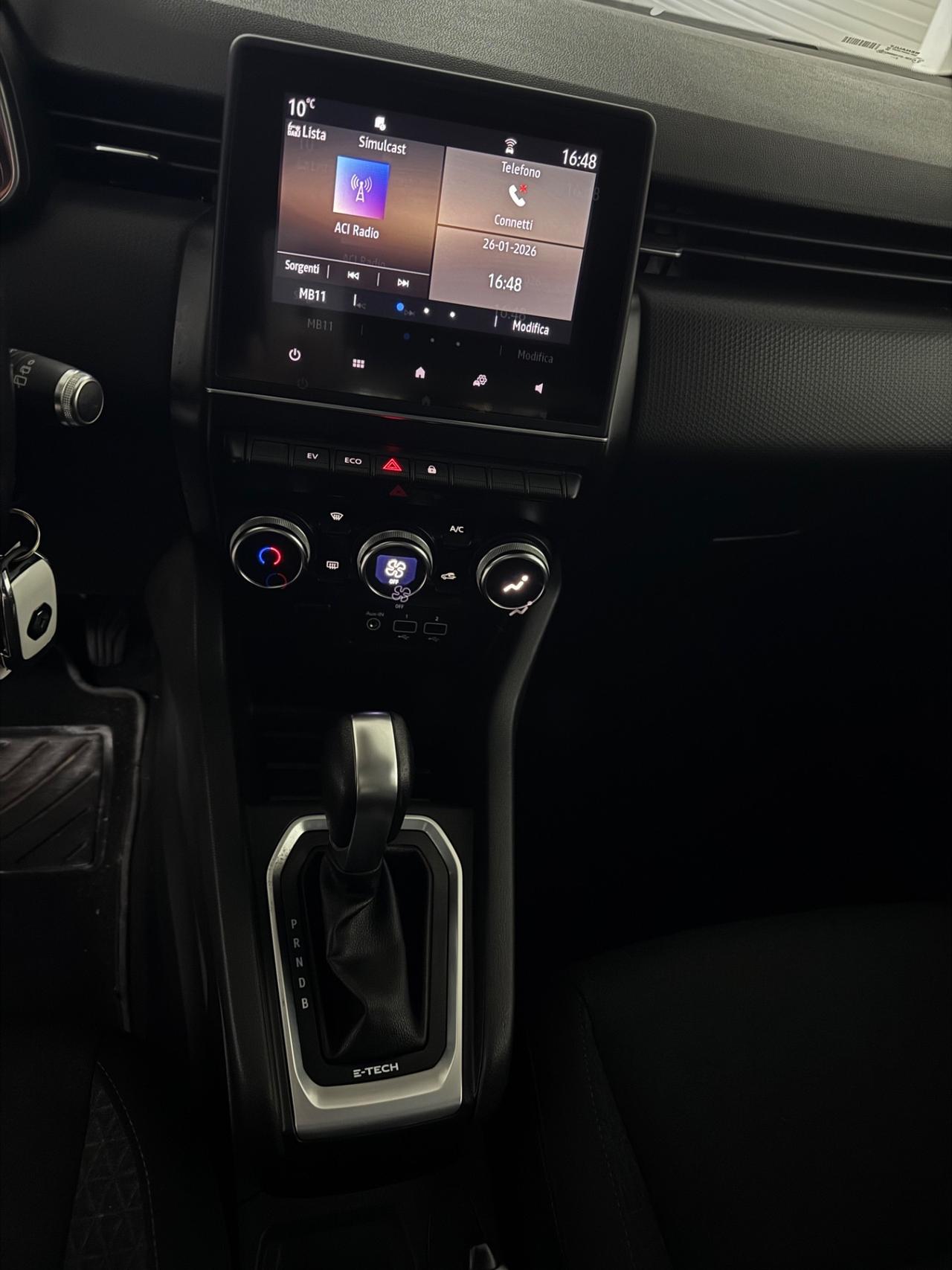 Renault Clio Full Hybrid E-Tech 140 CV 5 porte