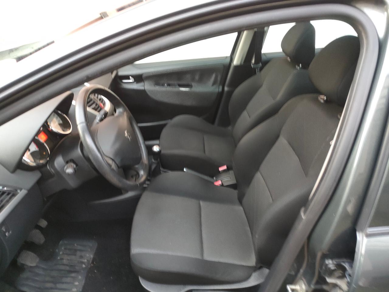 Peugeot 207 1.6 HDi 90CV FAP SW XS Ciel