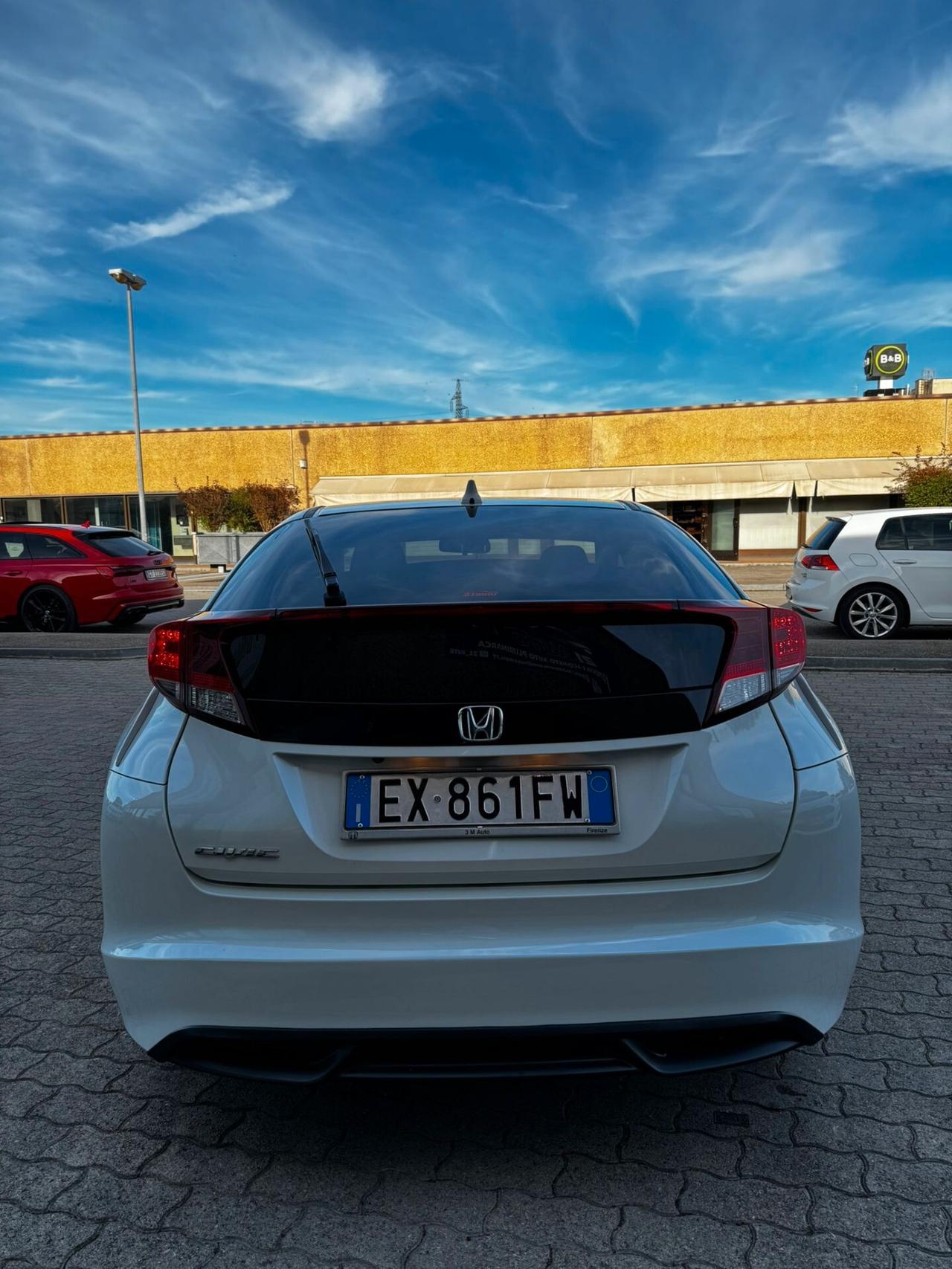 Honda Civic 1.4 i-VTEC Sport