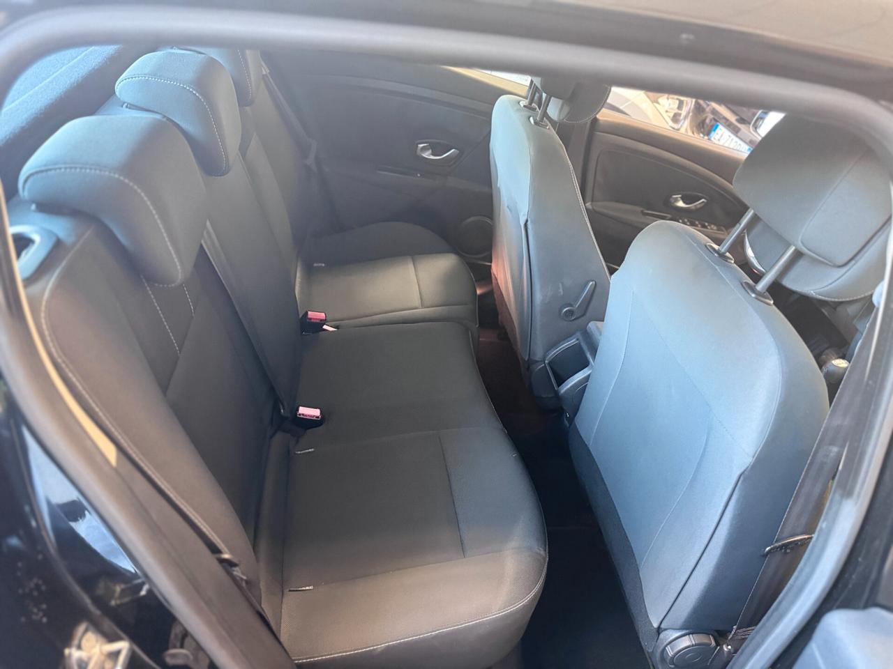 Renault Megane Mégane 1.5 dCi 110CV Attractive