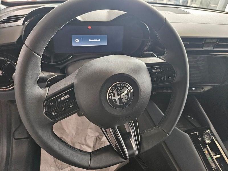 Alfa Romeo Junior 1.2 ibrida 145cv edct6
