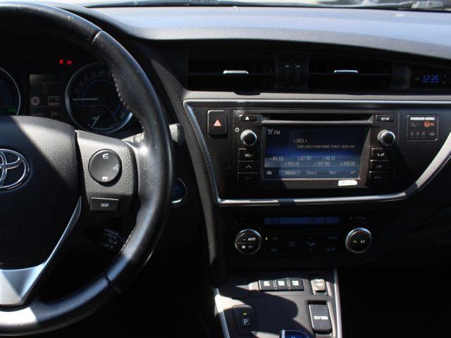 TOYOTA Auris Touring Sports 1.8 Hybrid Lounge