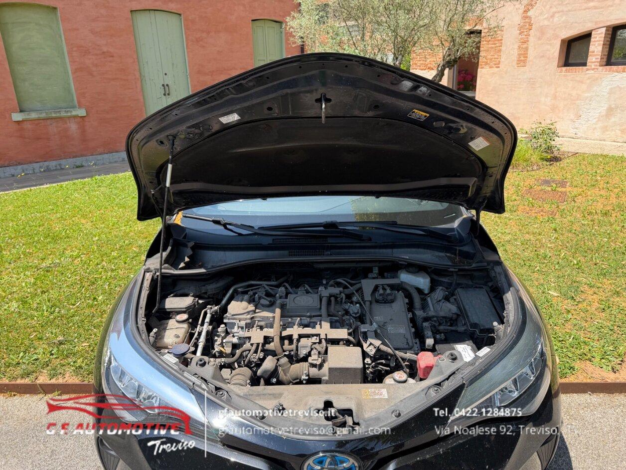 Toyota C-HR 1.8h Business e-cvt