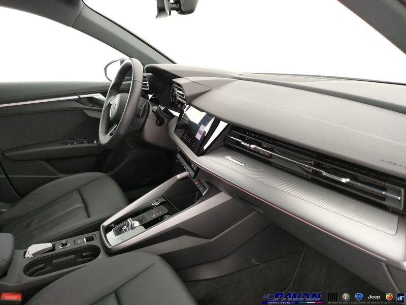 Audi A3 1.5 SPB 35 TFSI MHEV S-tronic Business Advanced