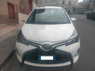 Toyota Yaris 1.4 D-4D 5 porte Lounge