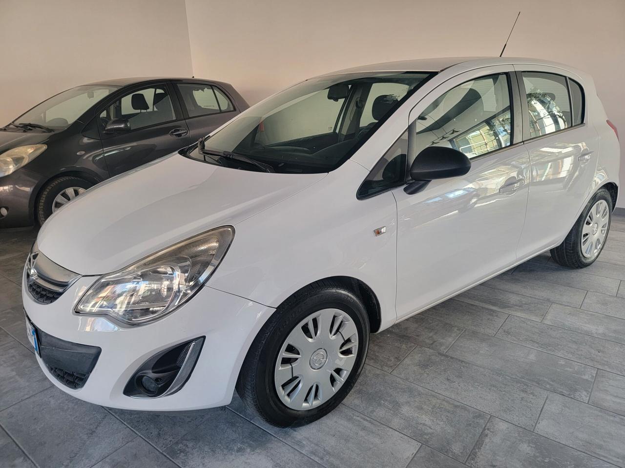 Opel Corsa 1.0 12V 5 porte Elective Neopatentati