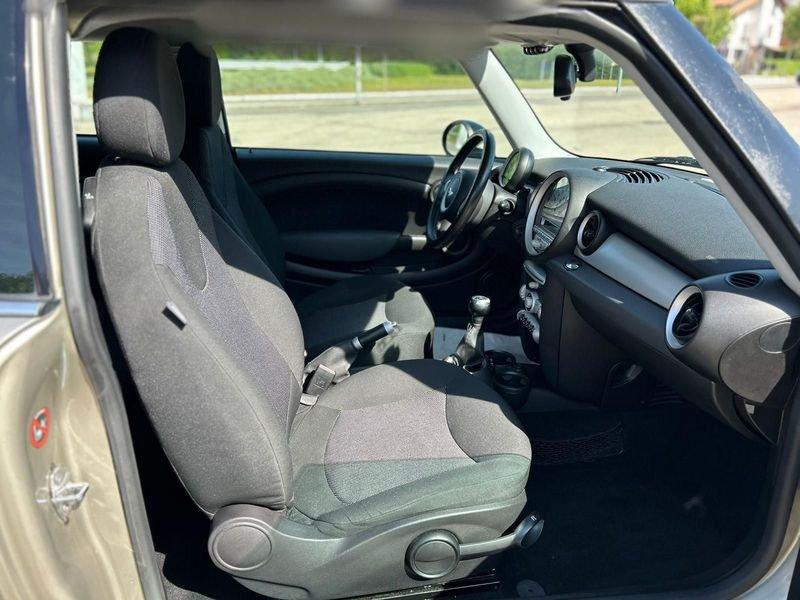MINI Clubman 1.6 16V COOPER D CLUBMAN